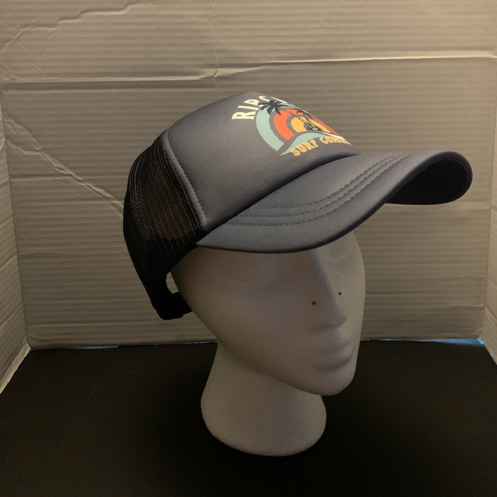 Beach girl rip curl trucker hat
